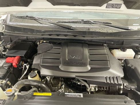 Used 2023 Nissan Titan Platinum Reserve w/ Moonroof Package AWD/4WD image 26