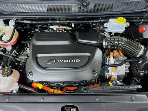 Used 2022 Chrysler Pacifica Pinnacle FWD image 34