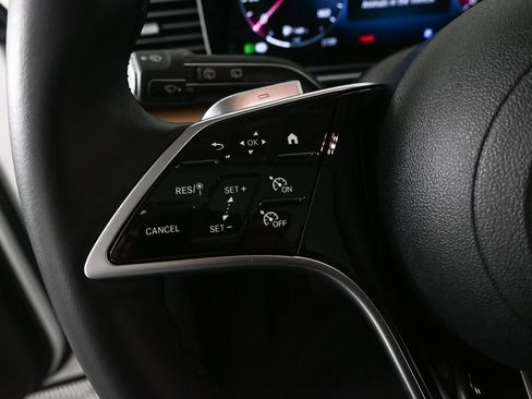 Certified 2025 Mercedes-Benz GLE 350 4MATIC image 10