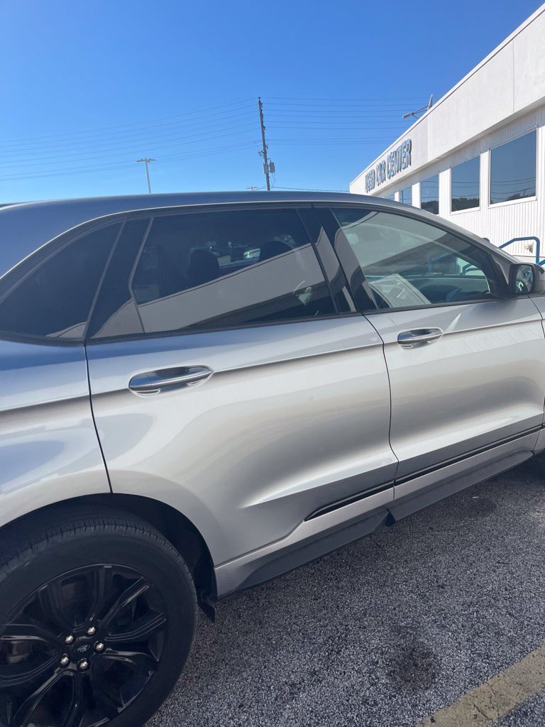 Used 2024 Ford Edge SE w/ Black Appearance Package AWD/4WD image 9