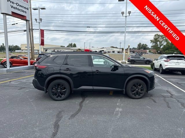 Certified 2023 Nissan Rogue SV w/ SV Premium B Package AWD/4WD image 9