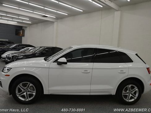 Used 2018 Audi Q5 2.0T w/ Premium Plus Package image 4
