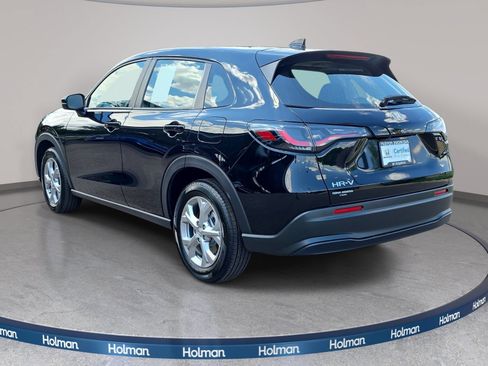 Certified 2025 Honda HR-V LX image 8