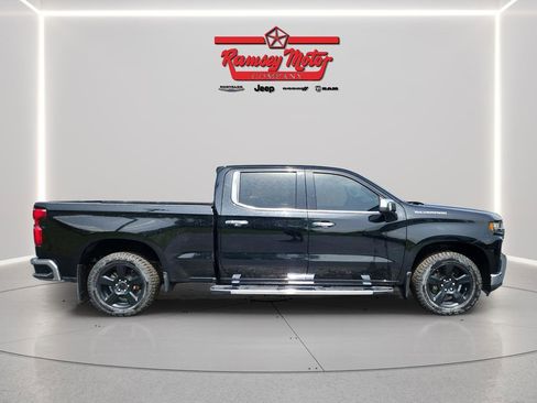 Used 2019 Chevrolet Silverado 1500 LTZ w/ LTZ Plus Package AWD/4WD image 6