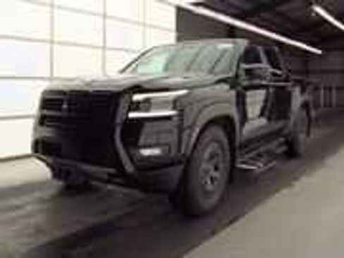 Used 2025 Nissan Frontier Pro-X RWD image 1