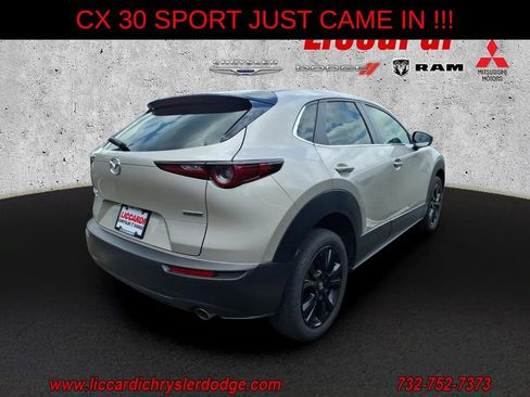Used 2024 MAZDA CX-30 AWD 2.5 S w/ Select Sport Pkg image 4