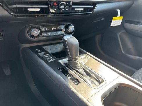 New 2026 Nissan Kicks SV w/ Charging Package FWD image 20