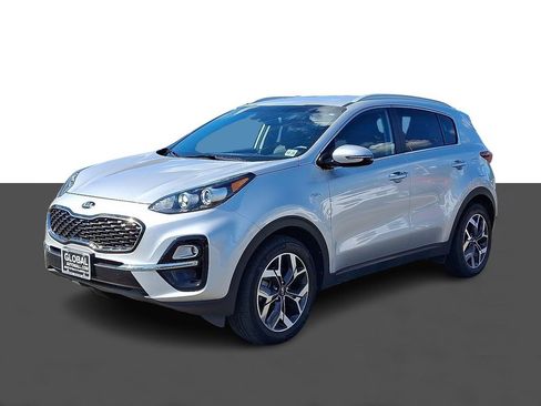 Used 2020 Kia Sportage EX AWD/4WD image 3