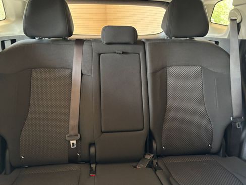 Used 2025 Kia Sportage LX FWD image 37