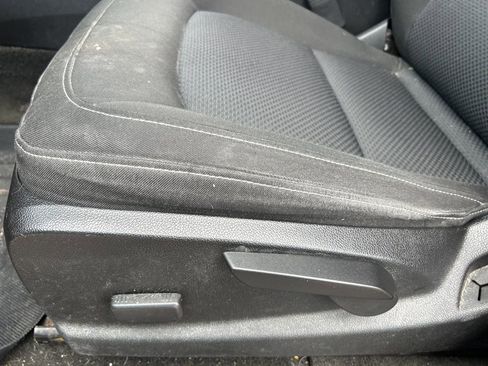 Used 2016 Chevrolet Colorado LT w/ LT Convenience Package image 16