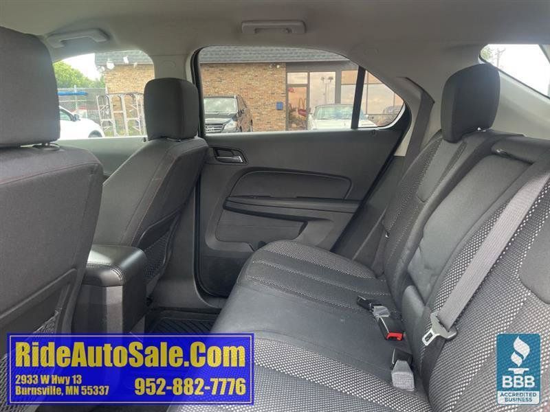 Used 2017 Chevrolet Equinox LT w/ Convenience Package AWD/4WD image 12