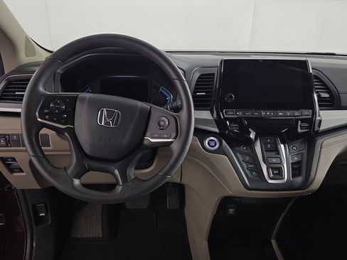 Used 2020 Honda Odyssey EX image 12
