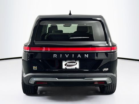 Used 2023 Rivian R1S Adventure AWD/4WD image 10