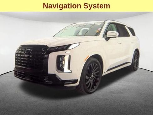 Used 2024 Hyundai Palisade Calligraphy AWD/4WD image 4