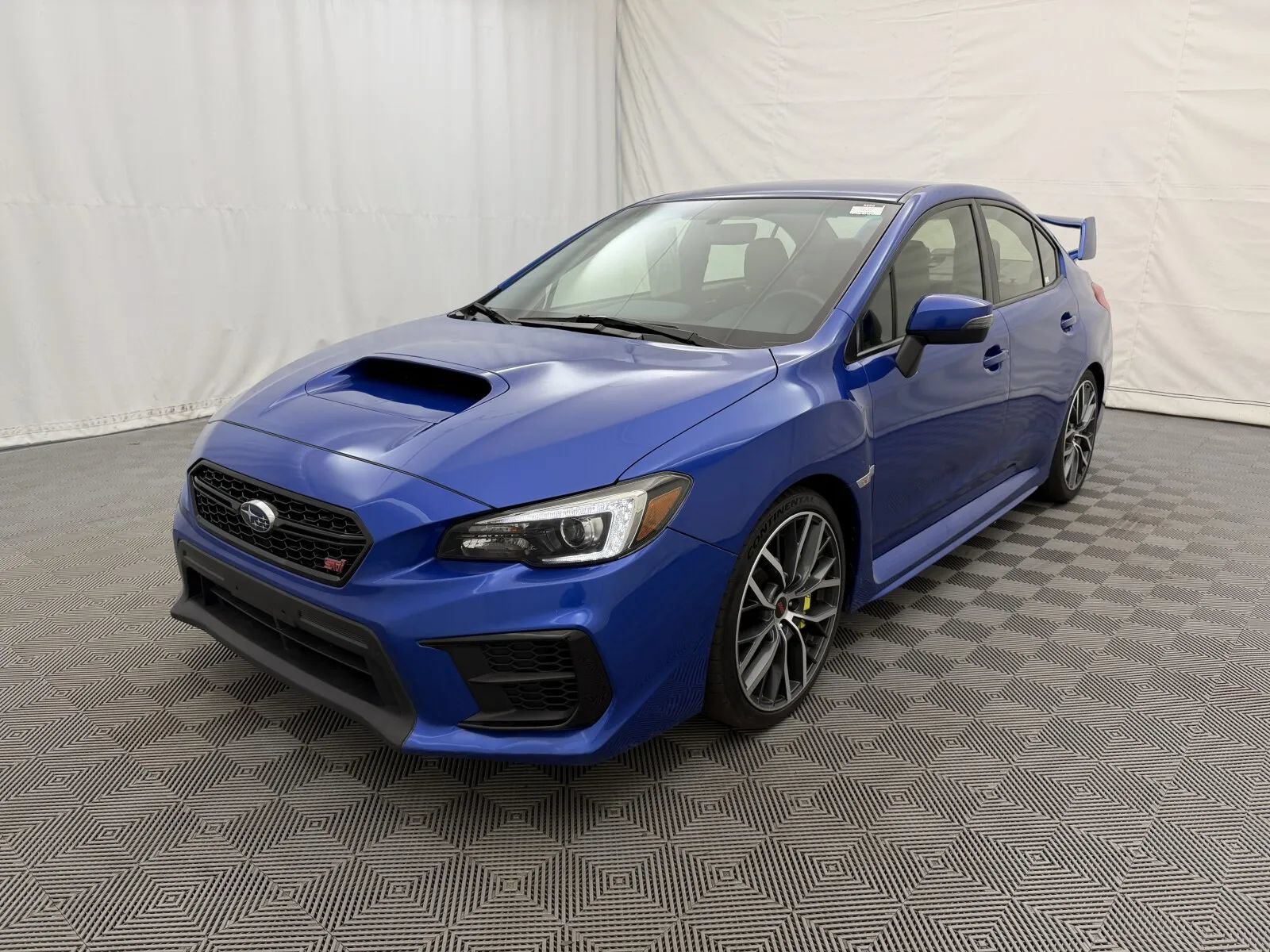 Used 2020 Subaru WRX STI AWD/4WD image 2