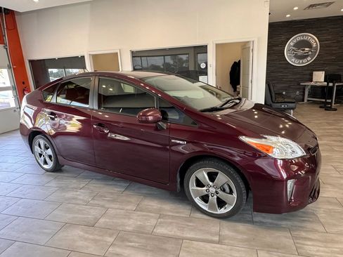 Used 2013 Toyota Prius Persona Series FWD image 5