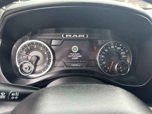 Used 2020 RAM 1500 Big Horn image 10