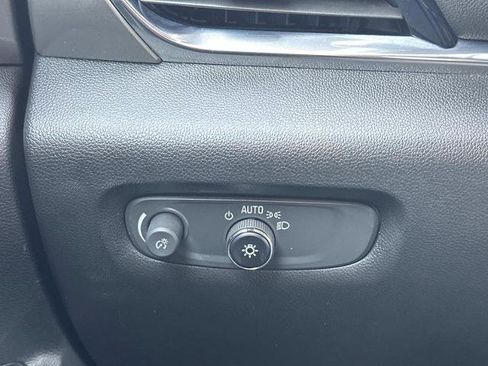 Certified 2023 Chevrolet Traverse LT AWD/4WD image 28