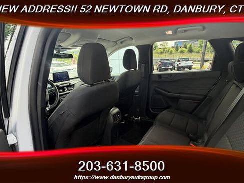 Used 2024 Ford Escape Active AWD/4WD image 16