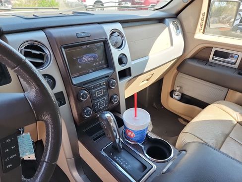 Used 2013 Ford F150 Lariat w/ Luxury Equipment Group image 10