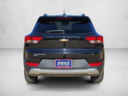 Used 2025 Chevrolet TrailBlazer LT AWD/4WD image 7