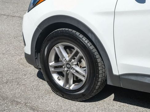 Used 2017 Hyundai Santa Fe Sport AWD/4WD image 10