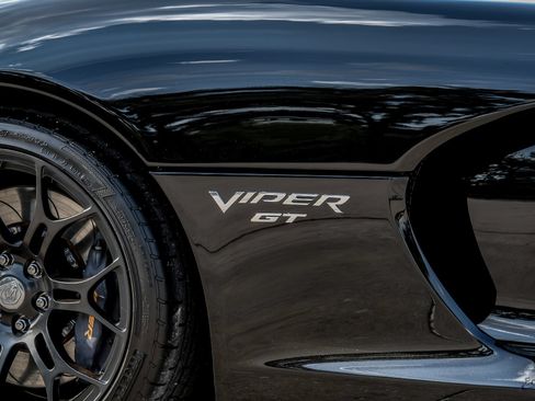 Used 2017 Dodge Viper GTC w/ Time Attack Group 2.0 RWD image 31