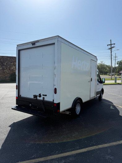 Used 2022 Ford Transit 350 DRW RWD image 7