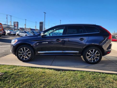 Used 2017 Volvo XC60 T6 Dynamic w/ Preferred Option Package image 8