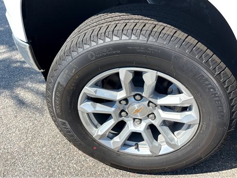 New 2025 Chevrolet Silverado 1500 RST w/ Convenience Package II image 21