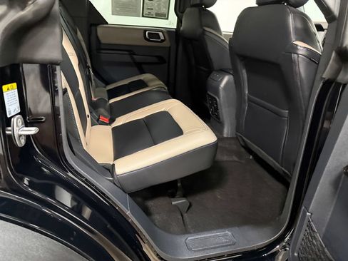 Used 2024 Ford Bronco Wildtrak AWD/4WD image 64