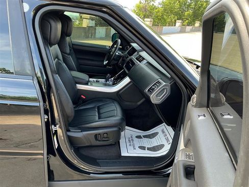 Used 2019 Land Rover Range Rover Sport SE AWD/4WD image 37