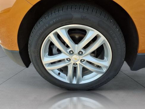 Used 2019 Chevrolet Equinox Premier AWD/4WD image 9