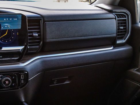 Used 2022 Chevrolet Silverado 1500 RST w/ LPO, Dark Essentials Package image 17