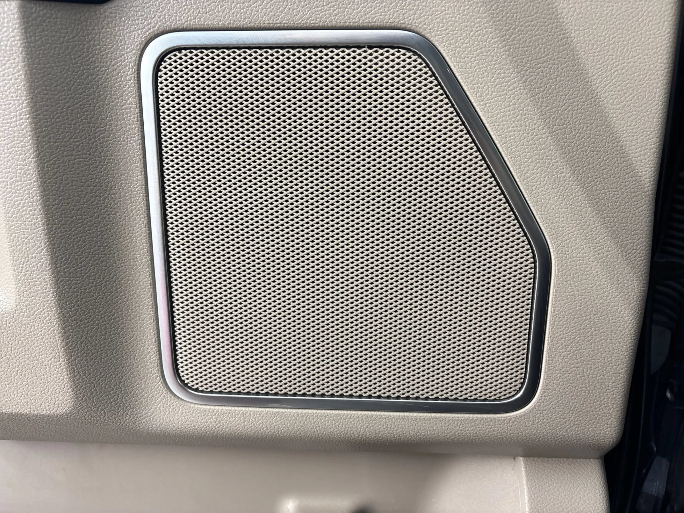 Used 2020 Ford F150 Limited AWD/4WD image 39