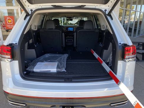 New 2026 Volkswagen Atlas SE AWD/4WD image 17