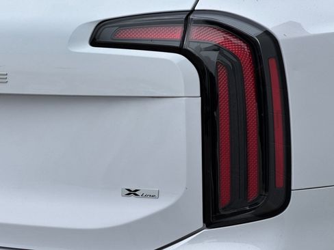 Used 2024 Kia Telluride EX X-Line image 27