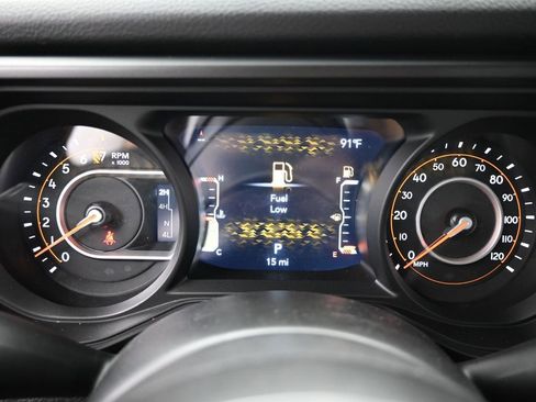 Used 2024 Jeep Gladiator Sport image 21