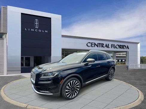 Certified 2023 Lincoln Nautilus Black Label w/ Class II Trailer Tow Package AWD/4WD image 11