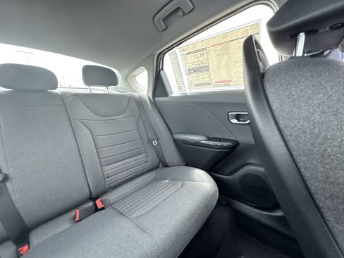 New 2025 Kia K4 EX image 14