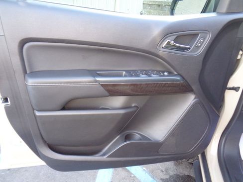 Used 2021 GMC Canyon Elevation image 16