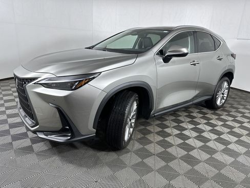Used 2025 Lexus NX 350 AWD w/ Accessory Package (2T) image 3