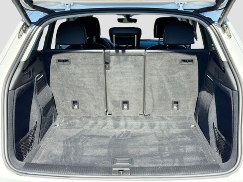 Certified 2023 Audi Q5 2.0T Premium w/ Convenience Package image 11