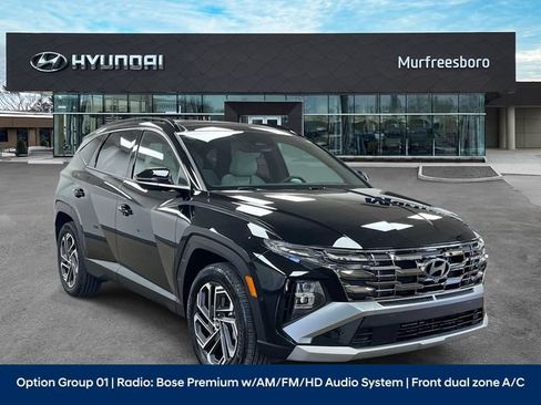 Certified 2025 Hyundai Tucson Limited AWD/4WD image 3