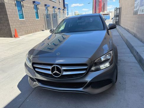 Used 2018 Mercedes-Benz C 300 Sedan image 9