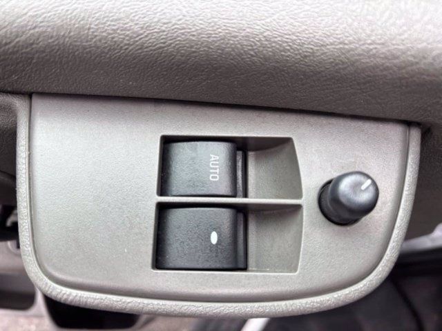 Used 2023 Chevrolet Express 3500 LS RWD image 9