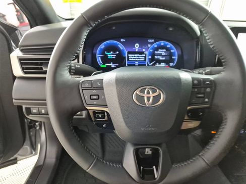 Used 2026 Toyota Camry XSE FWD image 13