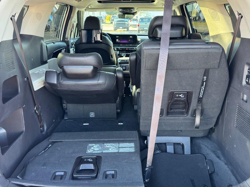 Used 2022 Kia Carnival SX Prestige FWD image 5