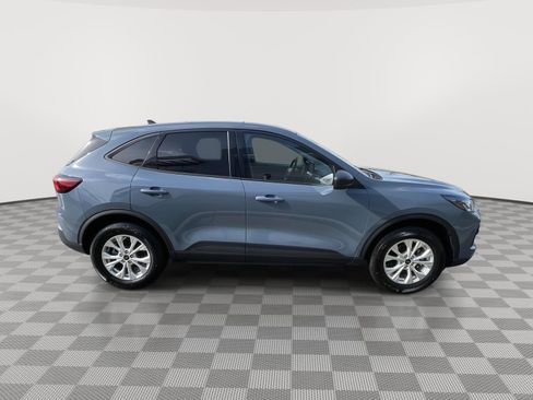 Used 2025 Ford Escape Active AWD/4WD image 13