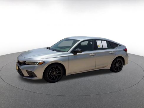 Used 2024 Honda Civic Sport image 8